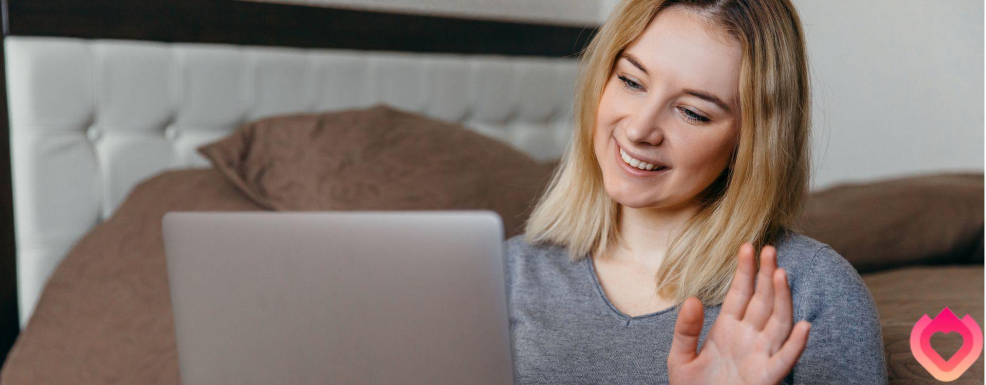 How and Where to Meet People Online in 2025